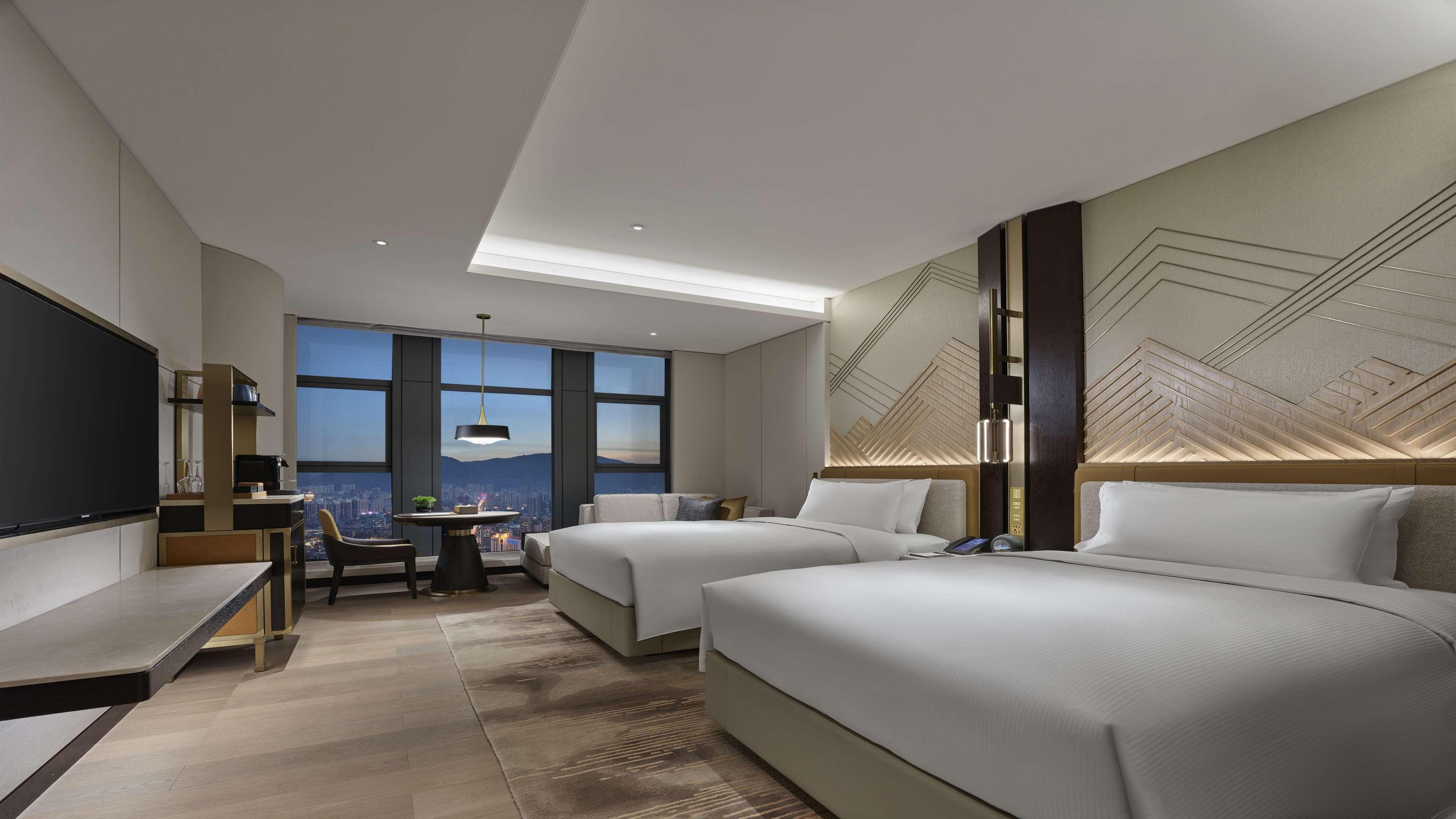 Hilton Lanzhou City Center المظهر الخارجي الصورة